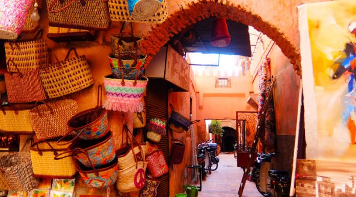 Se perdre dans un souk marocain