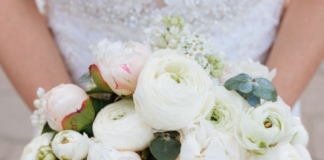 Bouquet de Renoncules : Élégance et Douceur pour Toutes les Occasions