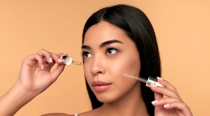 Sérum Safran Anti-Âge : La Fontaine de Jouvence pour Votre Peau