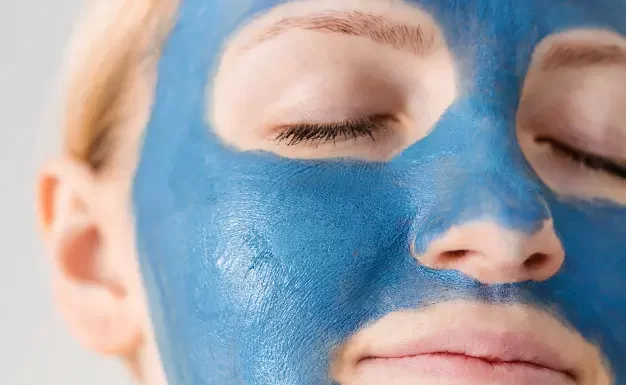 Crème de nuit anti-taches : la solution pour un teint unifié